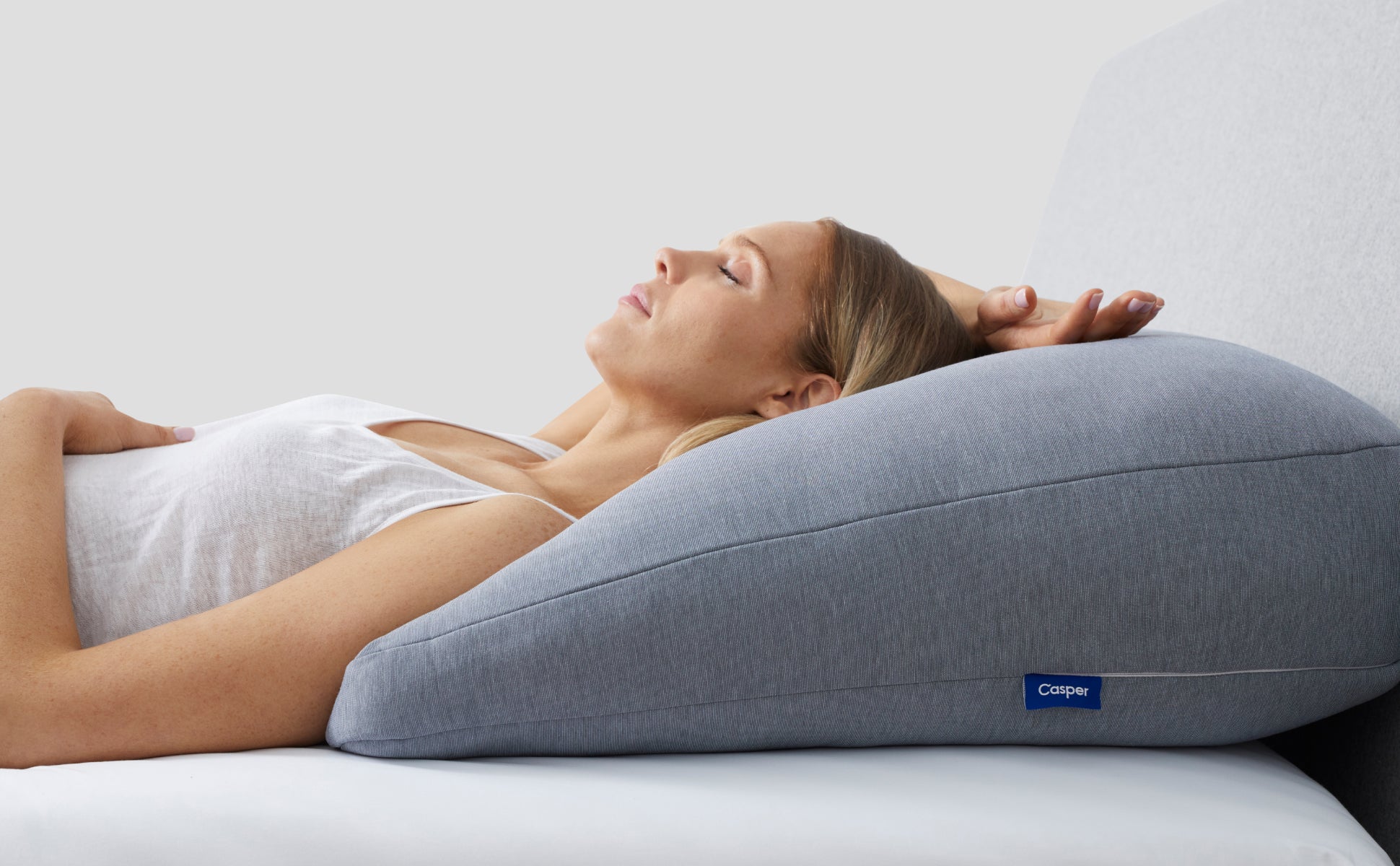 Backreset-Pillow-lifestyle-2.jpg